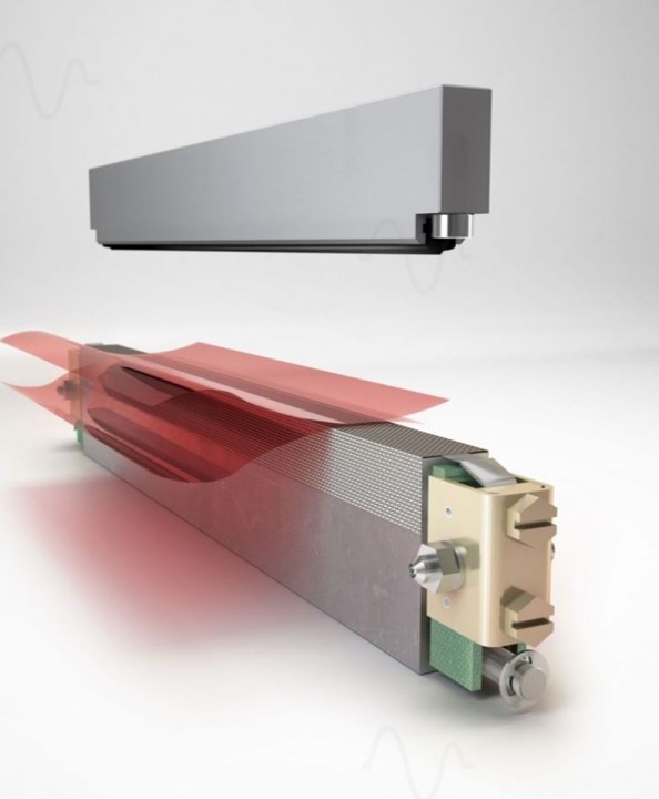 Outil de soudure par impulsion pour l'assemblage de deux films thermoplastiques, garantissant une soudure homogène et précise.